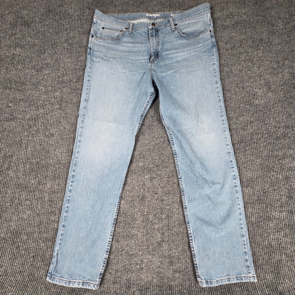 Wrangler Men's Light Wash Straight Leg Jeans Size 40x32 MWM65LW
